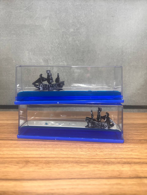 کشتی غرق نشو خارجی دزدان دریایی