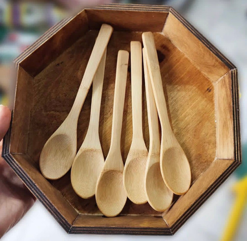 قاشق چوبی ادویه