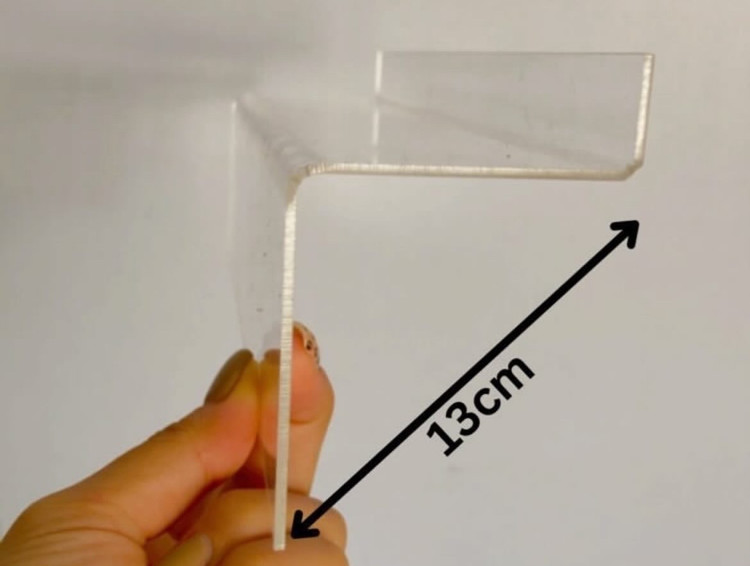 استند اکرولیک مکارتی شیشه ایی